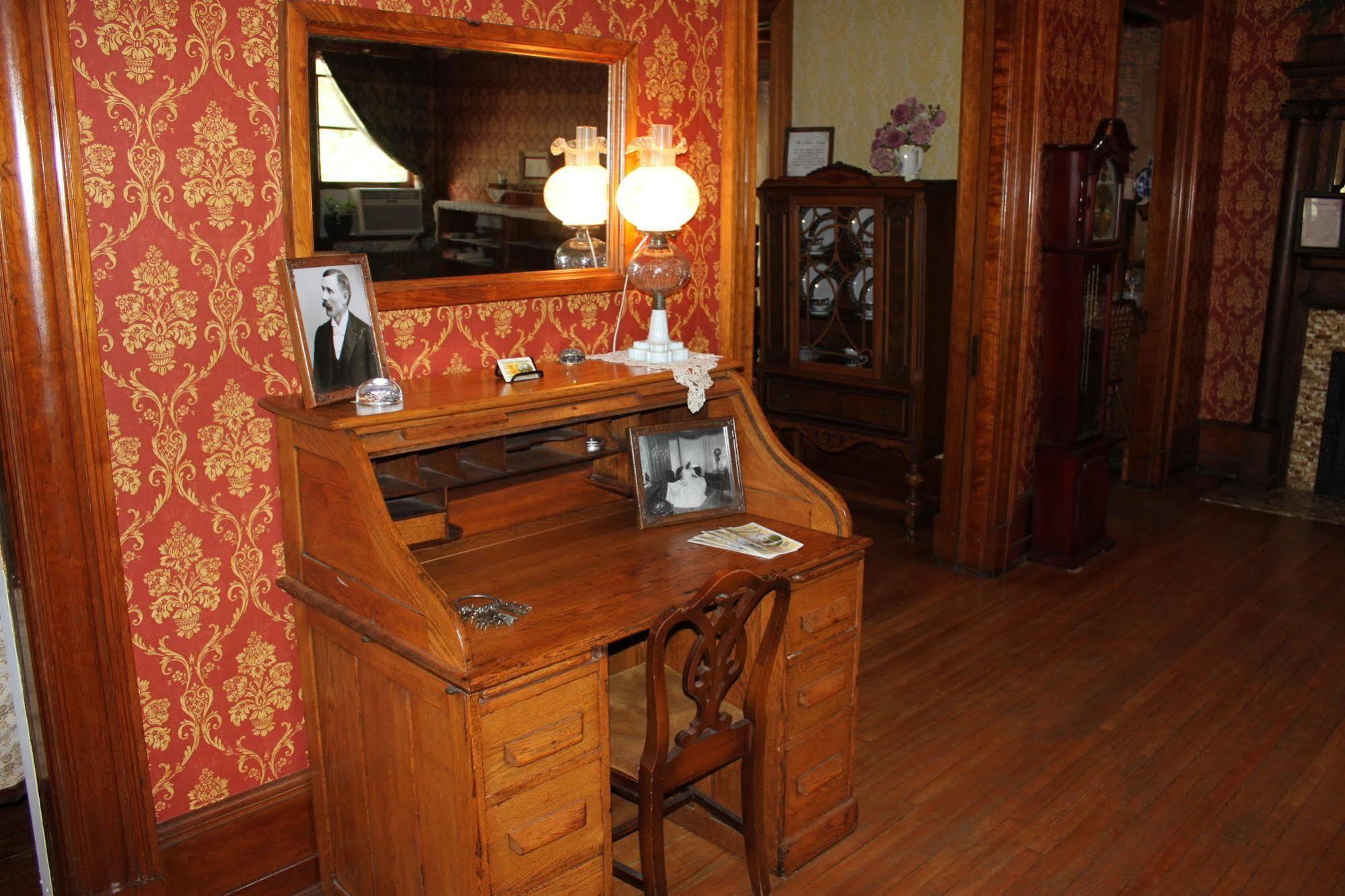 Victorian Charm Inn Towanda Dış mekan fotoğraf